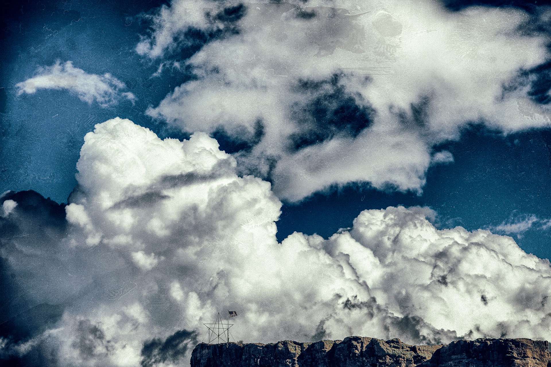 Impressive clouds above castle rock